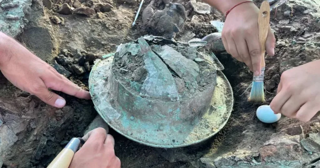 civilizație pre-romană mormânt aristocratic